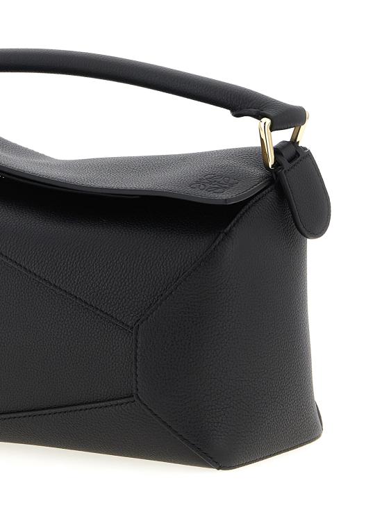 26FW 로에베 숄더백 A510P60XAW1100 Black - LOEWE