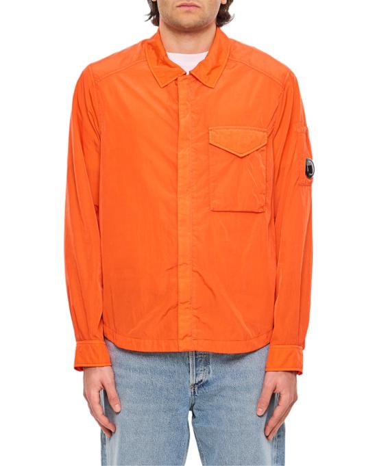 25SS 씨피 컴퍼니 크롬 R 풀집 오버셔츠 18CMOS095A005904G547 Orange