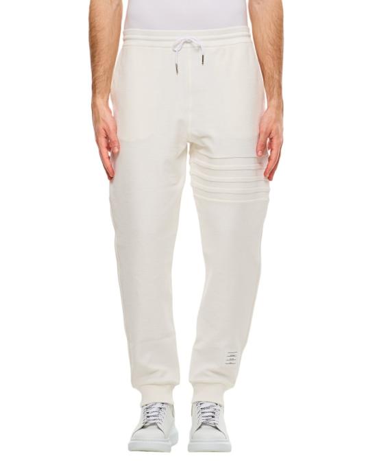 25SS 톰브라운 루프백 4바 스웨트팬츠 MJQ224AJ0201100 White
