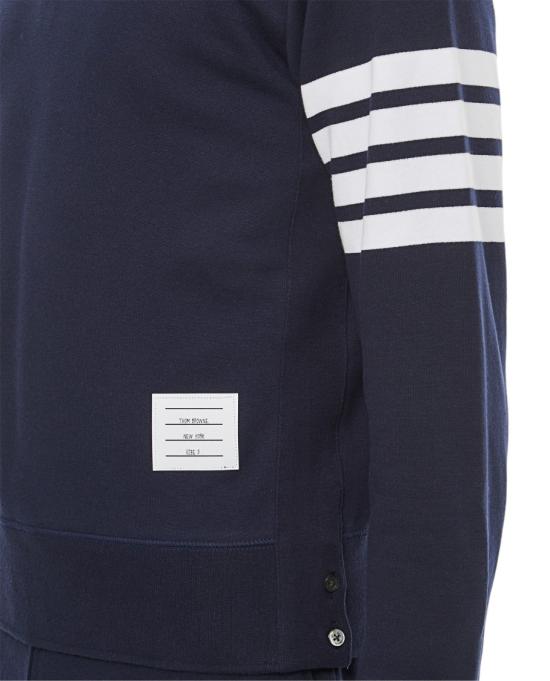  톰브라운 로고 패치 엔지니어드 4바 스웨트셔츠 MJT021H00535461 Blue - THOM BROWNE