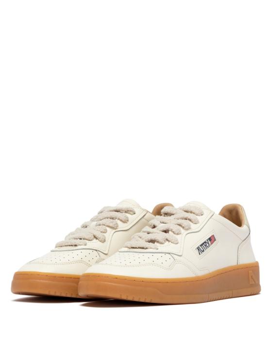 26SS 오트리 메달리스트 로우 스니커즈 AULMBD01 White - AUTRY