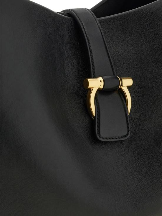 26SS 살바토레 페라가모 숄더백 777335001 Black - SALVATORE FERRAGAMO