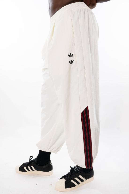 26SS 아디다스 스트레이트 팬츠 KT2617 OFF WHITE White - ADIDAS