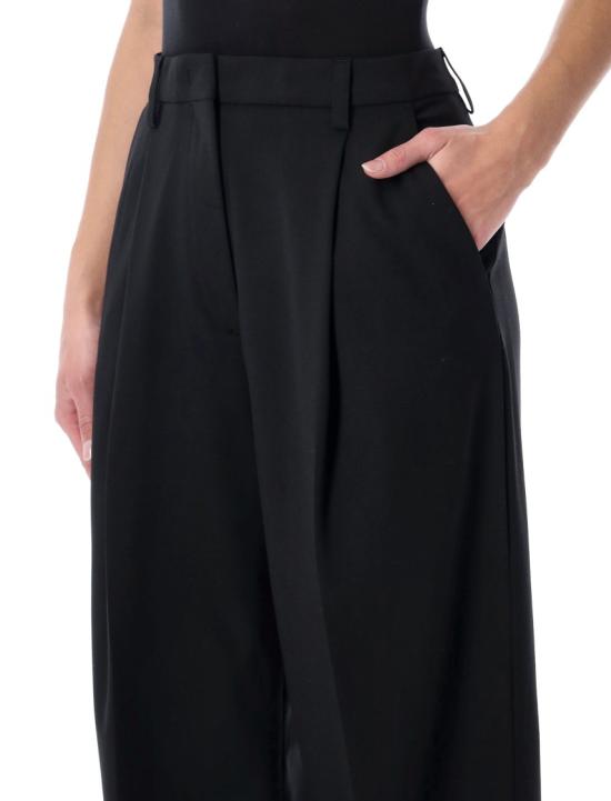 25FW 더 레이티스트 스트레이트 팬츠 TLWC3104W0206T0002 Black - THE LATEST