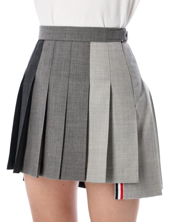 26SS 톰브라운 펀믹스 울 프레스코 플리츠 미니 스커트 FGC789F00473025 Grey - THOM BROWNE