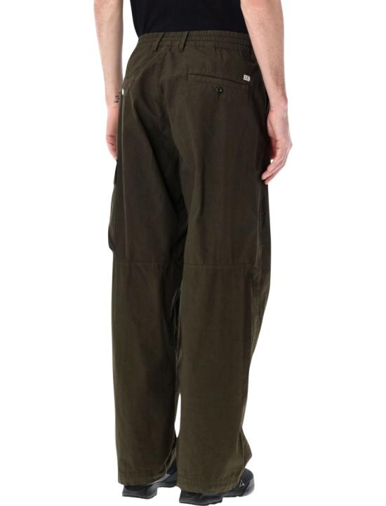26SS 씨피 컴퍼니 마이크로 랩스 카고 팬츠 20CMPA126A110325G683 Black - C.P. COMPANY