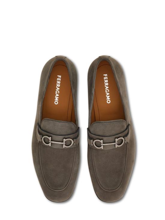 26SS 살바토레 페라가모 로퍼 792749036 Grey - SALVATORE FERRAGAMO