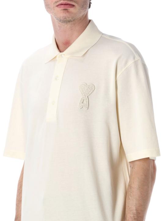 26SS 아미 톤온톤 하트 로고 코튼 패치 폴로 셔츠 UPL428JE0221136 White - AMI
