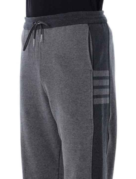 26SS 톰브라운 클래식 4바 저지 루프백 스웨트팬츠 MJQ213A03037025 Grey - THOM BROWNE