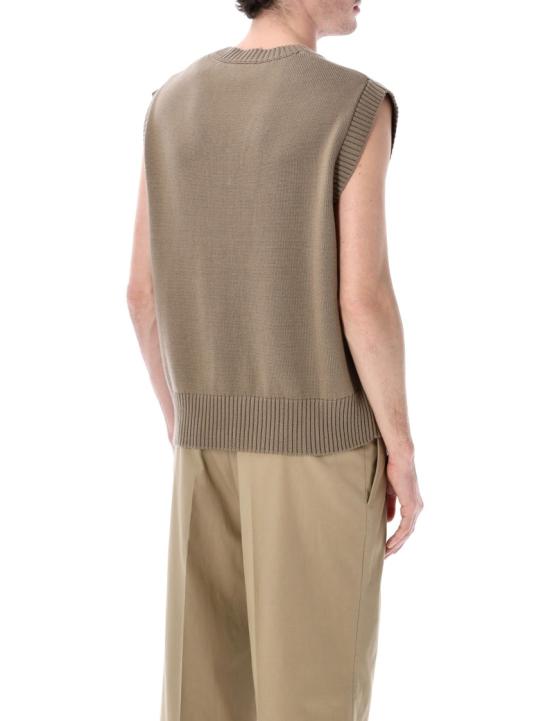 26SS 아미 울 앤 코튼 슬리브리스 아미 드 하트 스웨터 UKS860KN0156A117 Brown - AMI