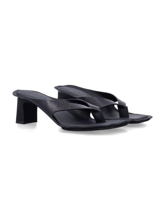 26SS MM6 메종마르지엘라 뮬/슬리퍼 S66WP0120P77028013 Black - MM6 MAISON MARGIELA