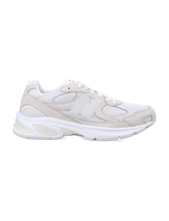 26SS 꼼데가르송 스니커즈 HQK1020011 White