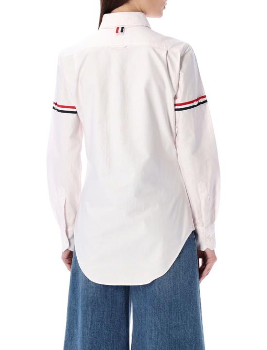 26SS 톰브라운 클래식 스트라이프 옥스포드 암밴드 라운드 칼라 셔츠 FLL019E00098680 White - THOM BROWNE