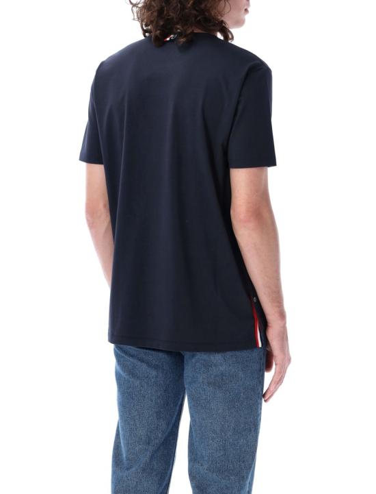 26SS 톰브라운 미디움 웨이트 저지 팁 포켓 크루넥 티셔츠 MJS010A01454415 Blue - THOM BROWNE
