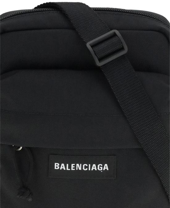 26SS 발렌시아가 익스플로러 크로스바디 파우치 8455932AB9Q1000 BLACK - BALENCIAGA