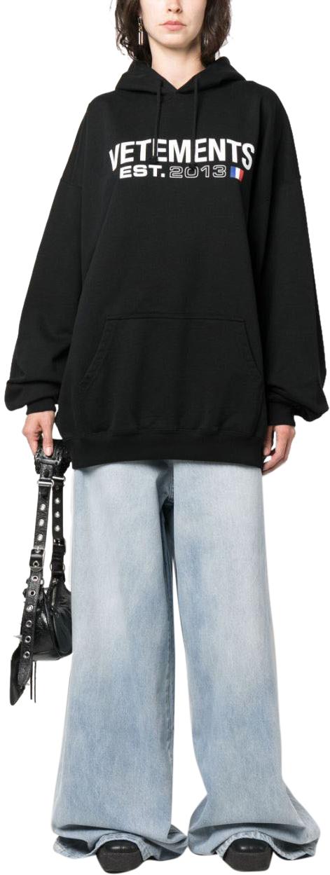  베트멍 후드 티셔츠 UE54HD100BBLACK - VETEMENTS