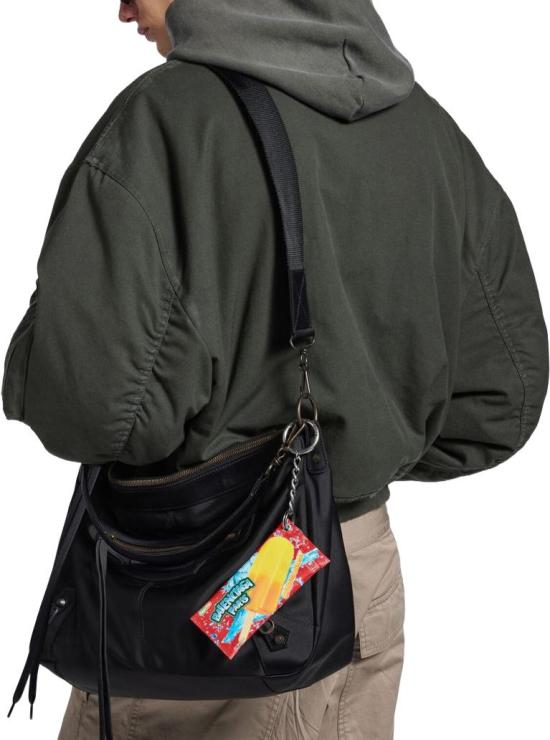 26SS 발렌시아가 스낵 파우치 키체인 참 8475072AB636543 RED - BALENCIAGA