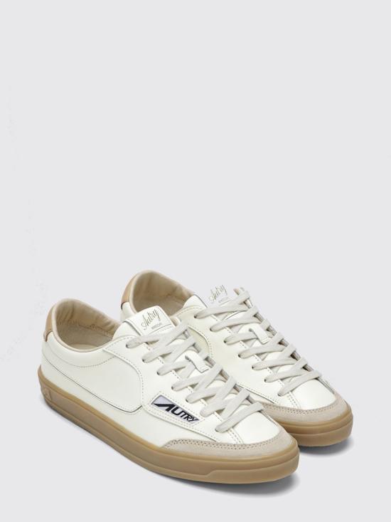 26SS 오트리 WINDSCAPE 로우 스니커즈 스웨이드 SCLWUK08 White - AUTRY