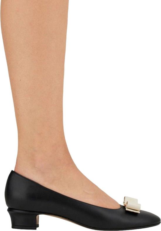 26SS 살바토레 페라가모 힐/펌프스 01L410790843001 BLACK - SALVATORE FERRAGAMO