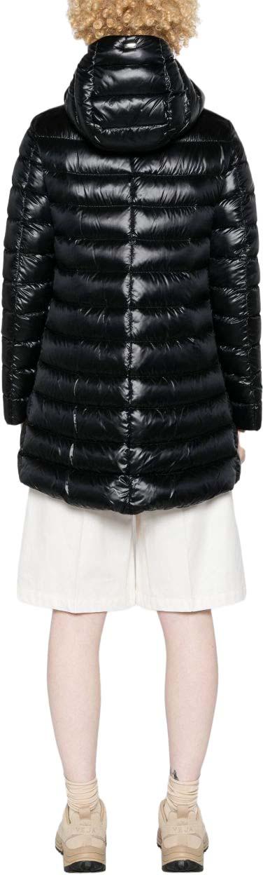 26FW 에르노 A 쉐입 나일론 울트라라이트 리조트 다운 자켓 PI00133DR12017Z9300 BLACK - HERNO