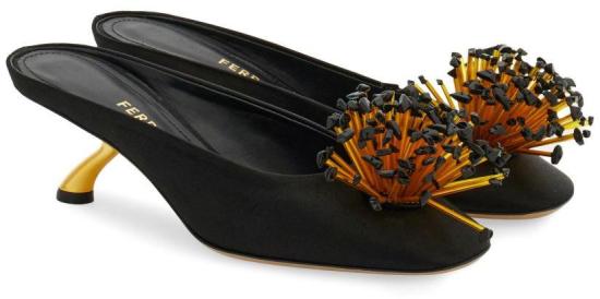 26SS 살바토레 페라가모 힐/펌프스 01L622793011001 BLACK - SALVATORE FERRAGAMO