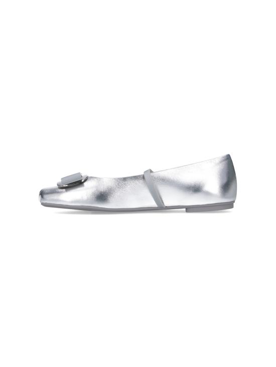 26FW 살바토레 페라가모 플랫 슈즈 769030 009 Silver - SALVATORE FERRAGAMO