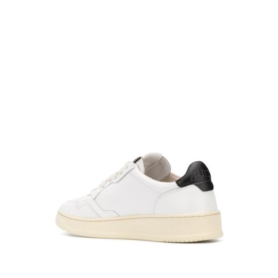 26FW 오트리 메달리스트 로우 스니커즈 AULM LL22 WHITE - AUTRY
