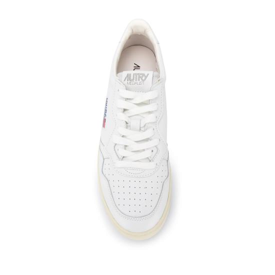 26FW 오트리 메달리스트 로우 스니커즈 AULM LL15 WHITE - AUTRY