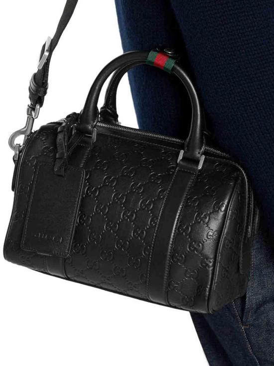26SS 구찌 GG 엠블럼 스몰 더플백 855789AAFOM1053 Black - GUCCI