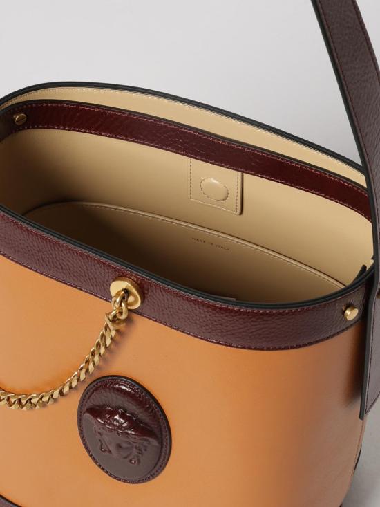 26SS 베르사체 숄더백 10234601A17451 2NL8J Brown - VERSACE