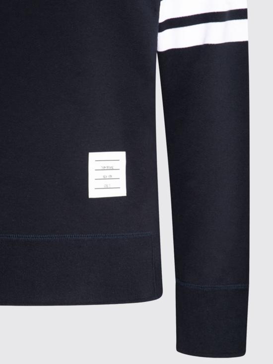 26FW 톰브라운 로고 패치 엔지니어드 4바 스웨트셔츠 MJT021H00535 461 Blue - THOM BROWNE
