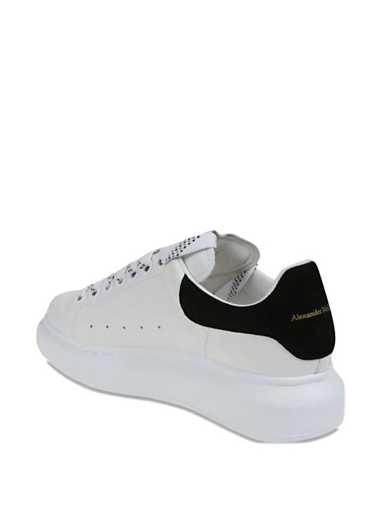 26FW 알렉산더 맥퀸 오버사이즈드 스니커즈 553770 WIAIH 9061 WHITE BLACK - ALEXANDER MCQUEEN