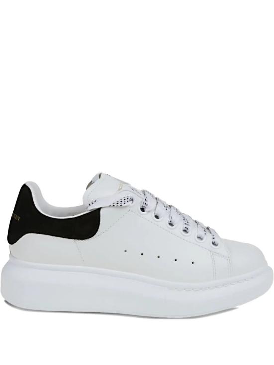26FW 알렉산더 맥퀸 오버사이즈드 스니커즈 553770 WIAIH 9061 WHITE BLACK