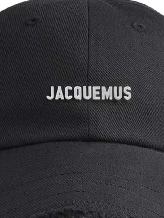 26FW 자크뮈스 볼캡 23EACU00452AW00092 BLACK 990 - JACQUEMUS