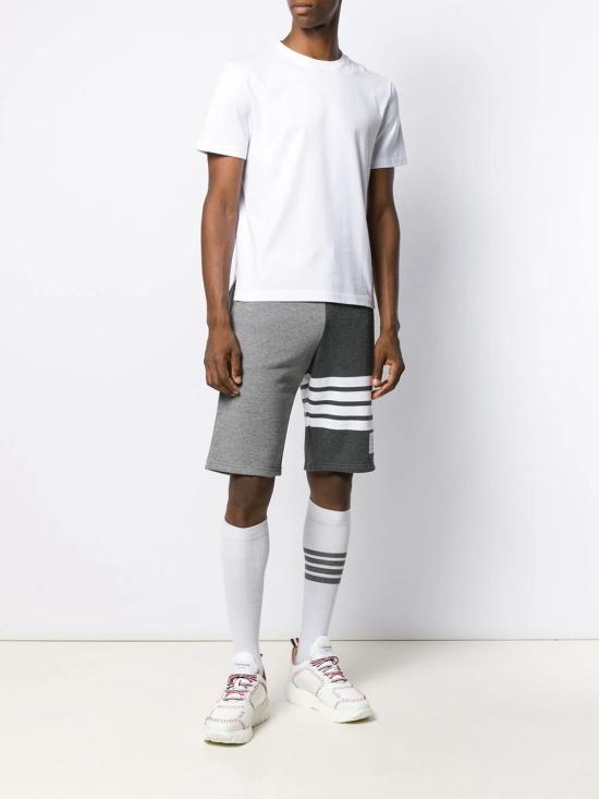 26FW 톰브라운 클래식 루프백 4바 스웨트쇼츠 MJQ012F00535 982 TONAL GREY - THOM BROWNE