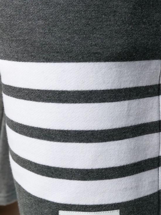26FW 톰브라운 클래식 루프백 4바 스웨트쇼츠 MJQ012F00535 982 TONAL GREY - THOM BROWNE