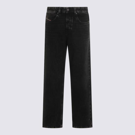 26FW 디젤 2001 D 매크로 릴렉스 핏 데님 팬츠 A11598 09P0902 Black