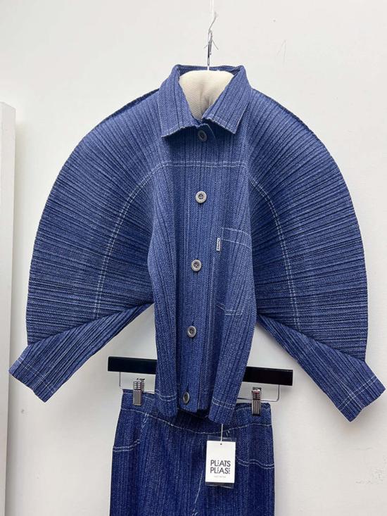  이세이 미야케 데님 자켓 코튼 데님 재킷 네이비 - ISSEY MIYAKE