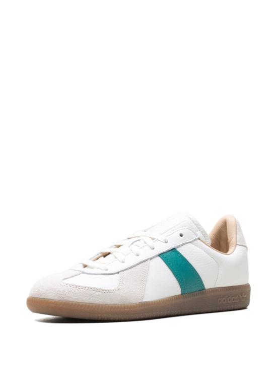 26SS 아디다스 스니커즈 HQ9265 WHITEPGRN WHITEPGREN - ADIDAS