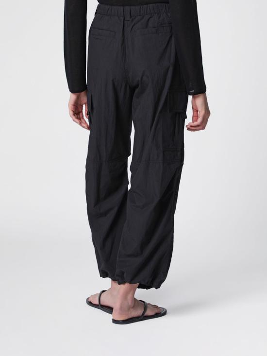 26SS 던스트 트레이닝/조거 팬츠 UDPA6B224 BK Black - DUNST