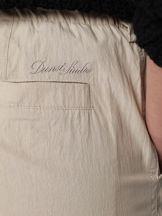 26SS 던스트 트레이닝/조거 팬츠 UDPA6B224 I2 Beige - DUNST