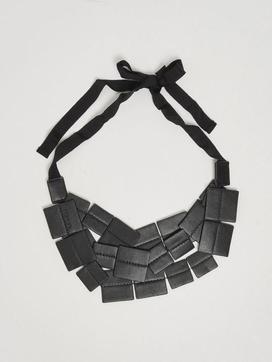 26SS 메이메이즈 목걸이/팬던트 M6PQ01 100 Black