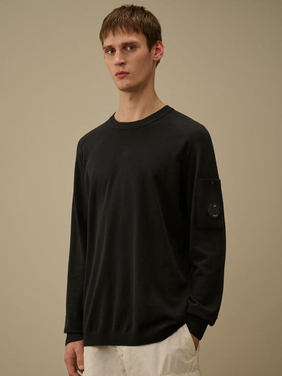 26SS 씨피 컴퍼니 코튼 크레이프 크루넥 렌즈 스웨터 20CMKN105A006323O 999 BLACK - C.P. COMPANY