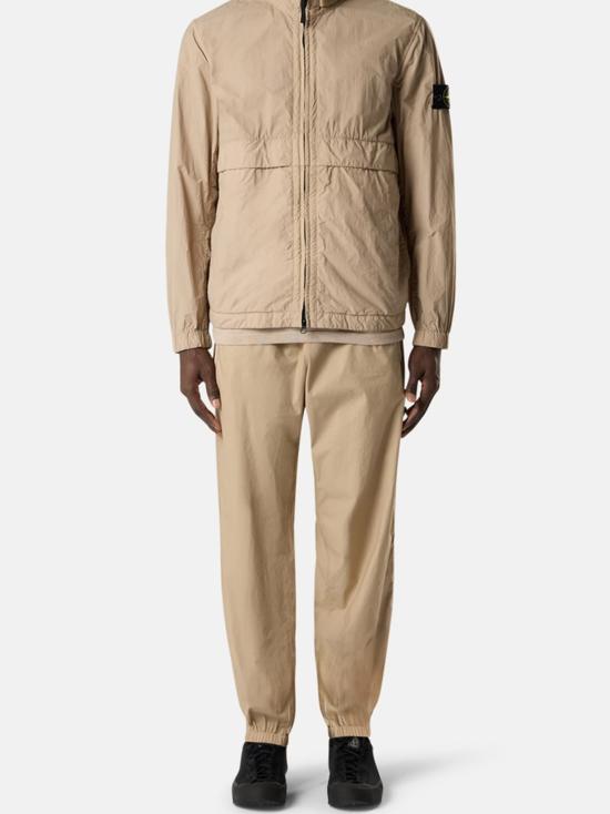 26SS 스톤 아일랜드 트레이닝/조거 팬츠 L1S153100049S0003 V009A DESERT SAND - STONE ISLAND