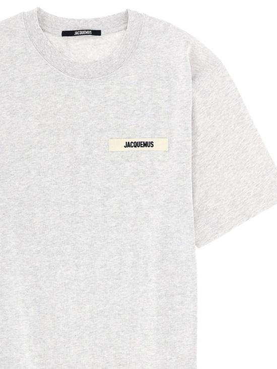 26FW 자크뮈스 그로그랭 로고 티셔츠 TSM00133AJ0 0226950 GREY - JACQUEMUS
