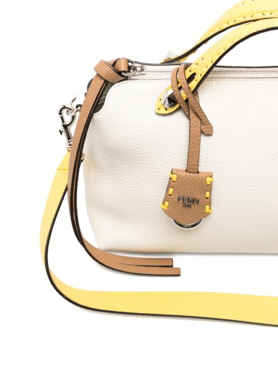 26FW 펜디 바이 더 웨이 소프트 미디움 백 8BL155 AV1JF1WM5 Avorio - FENDI