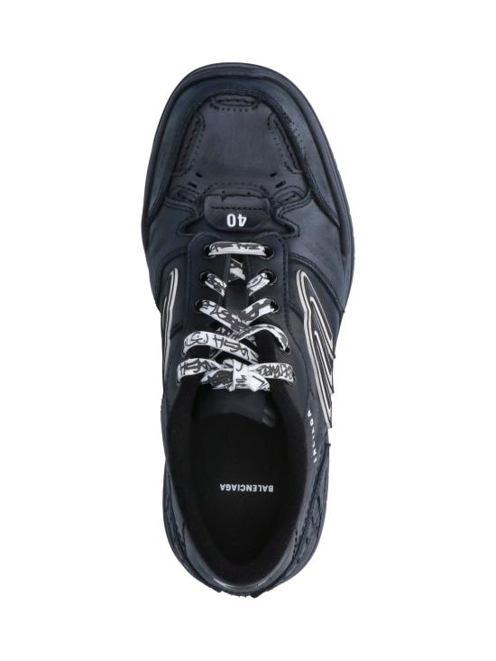 26FW 발렌시아가 햄튼스 미디움 원 아웃 스니커즈 841765 WCURB 1000 BLACK - BALENCIAGA