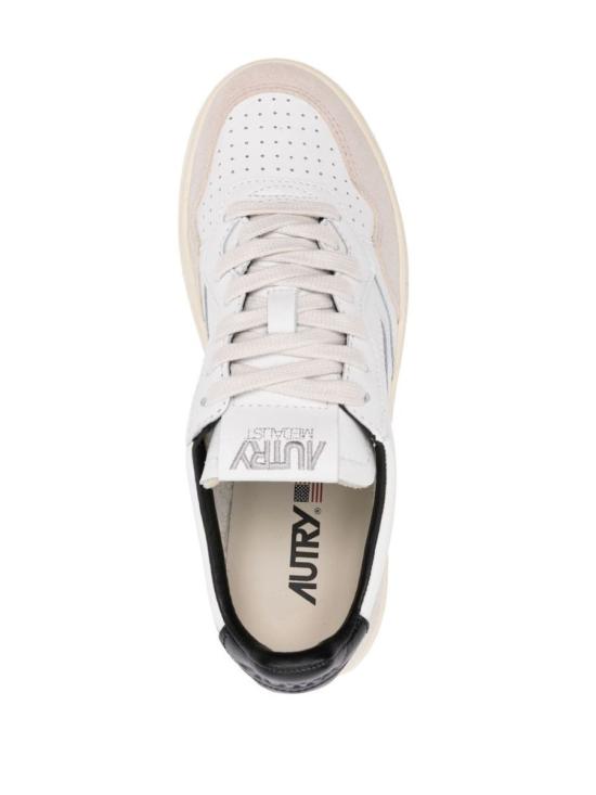26FW 오트리 메달리스트 로우 레더 스니커즈 AULW MA04 White - AUTRY
