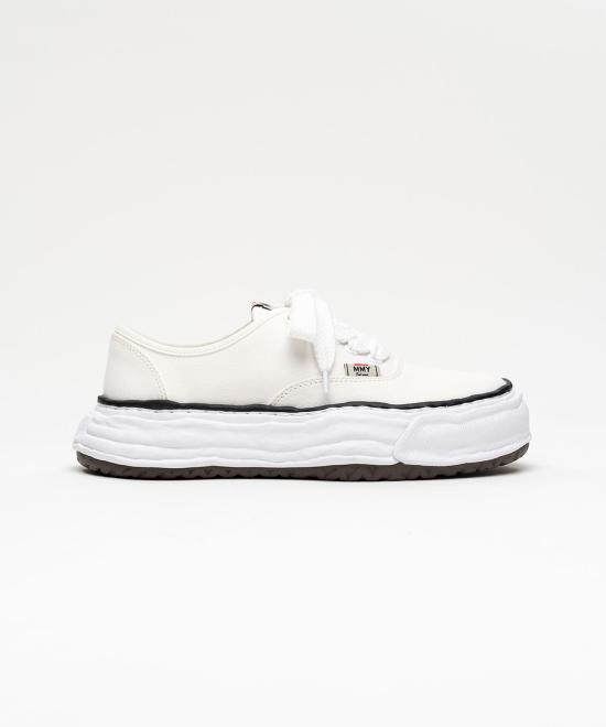 26SS 메종 미하라 야스히로 스니커즈 A16FW704 WHITE DOM