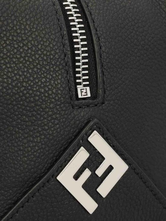 26SS 펜디 미디움 FF 토일레트리 케이스 7N0170ASIHF0GXN Black - FENDI